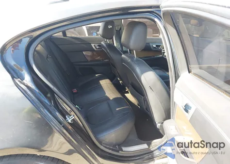 2010 Jaguar Xf Supercharged from USA, damaged, VIN SAJWA0HEXAMR77665